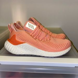 Never worn Peach Adidas boost